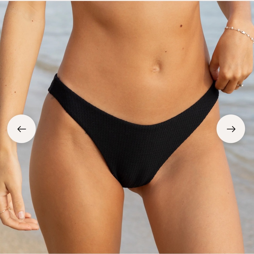 NWT Watercolors by Kenny Flowers “The Mykonos” Woven textured black bikini